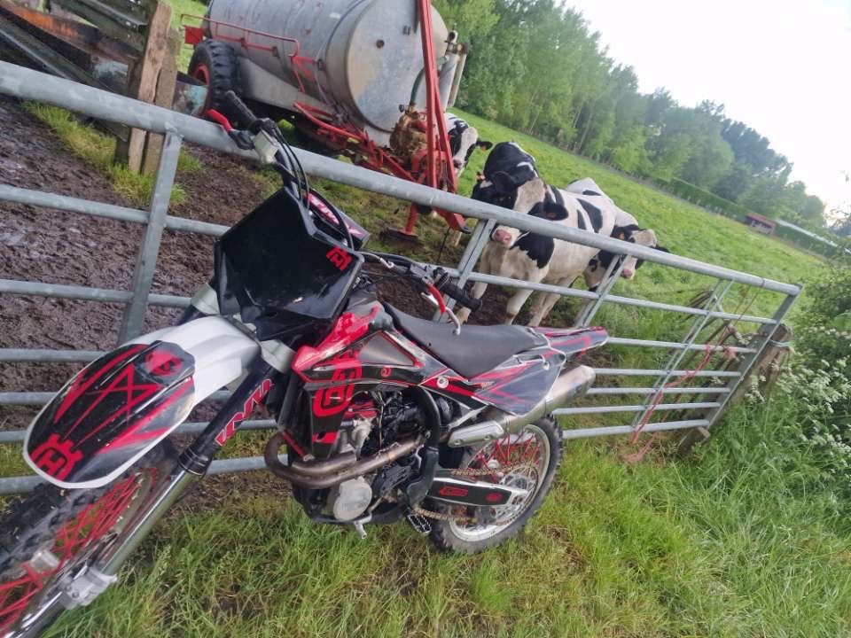Husqvarna tc 250 4t 2012, Ophalen, Zo goed als nieuw