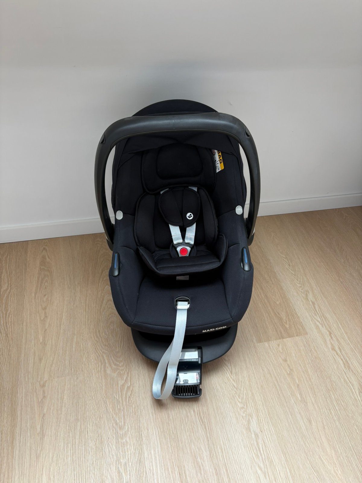 Maxi cosy + FamilyFix (x2), Enfants & Bébés, Sièges auto, Enlèvement, Utilisé, Maxi-Cosi