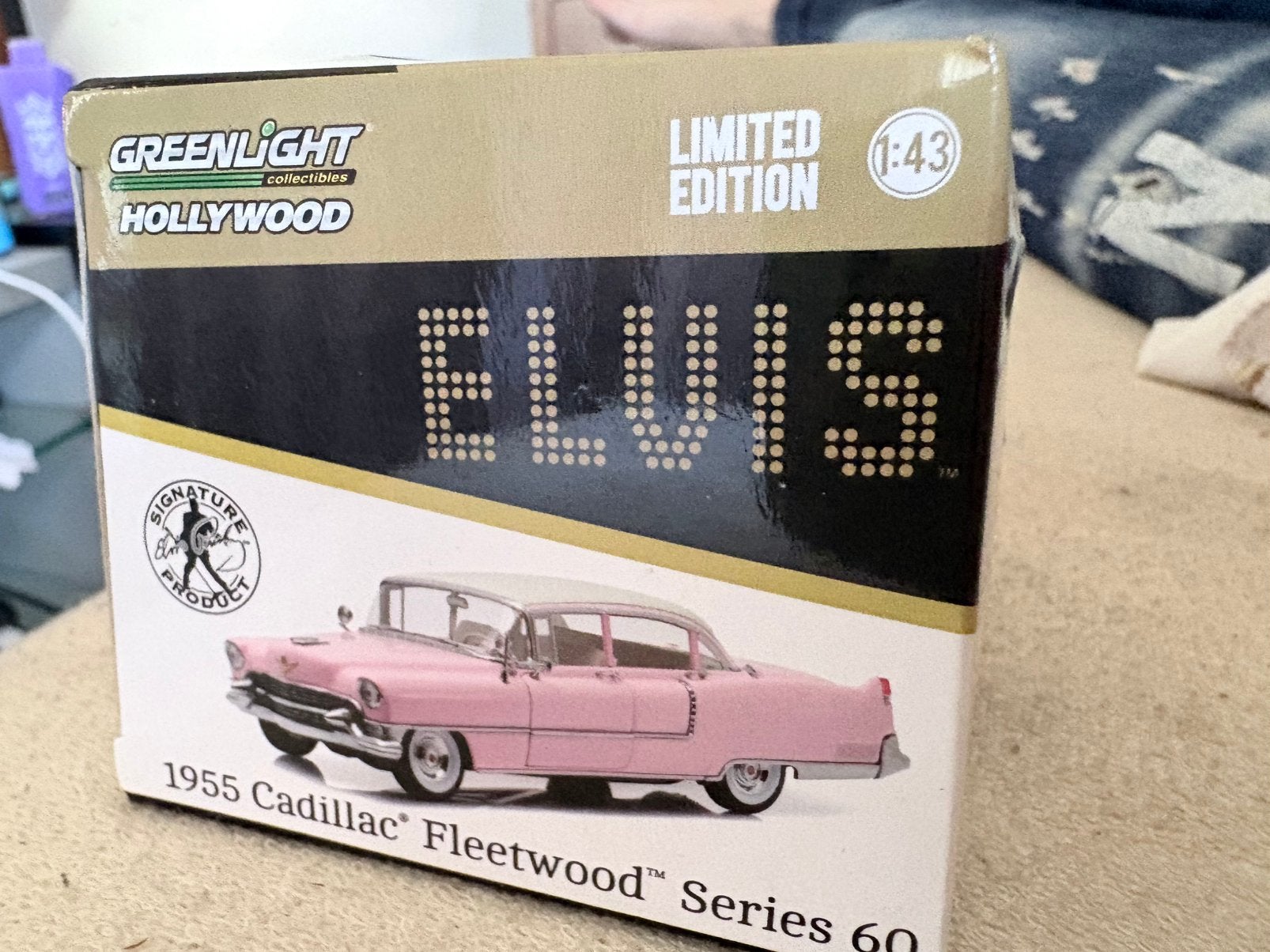 Elvis presley auto, Hobby en Vrije tijd, Ophalen, Zo goed als nieuw, Auto