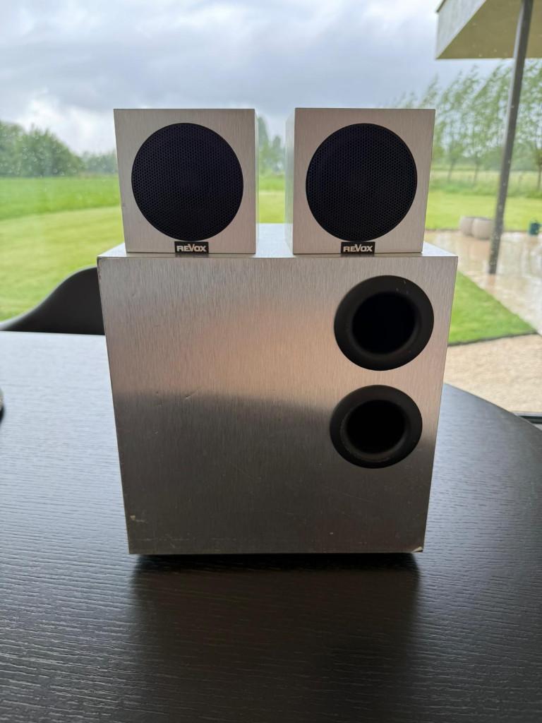 Revox speakers set en subwoofer, Audio, Tv en Foto, Luidsprekerboxen, Gebruikt, 120 watt of meer, Front, Rear of Stereo speakers