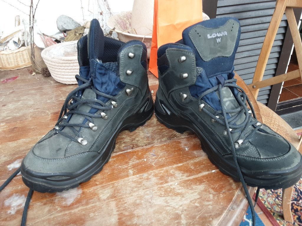 Chaussures de randonnée Lowa pour homme, Enlèvement, Neuf, Chaussures