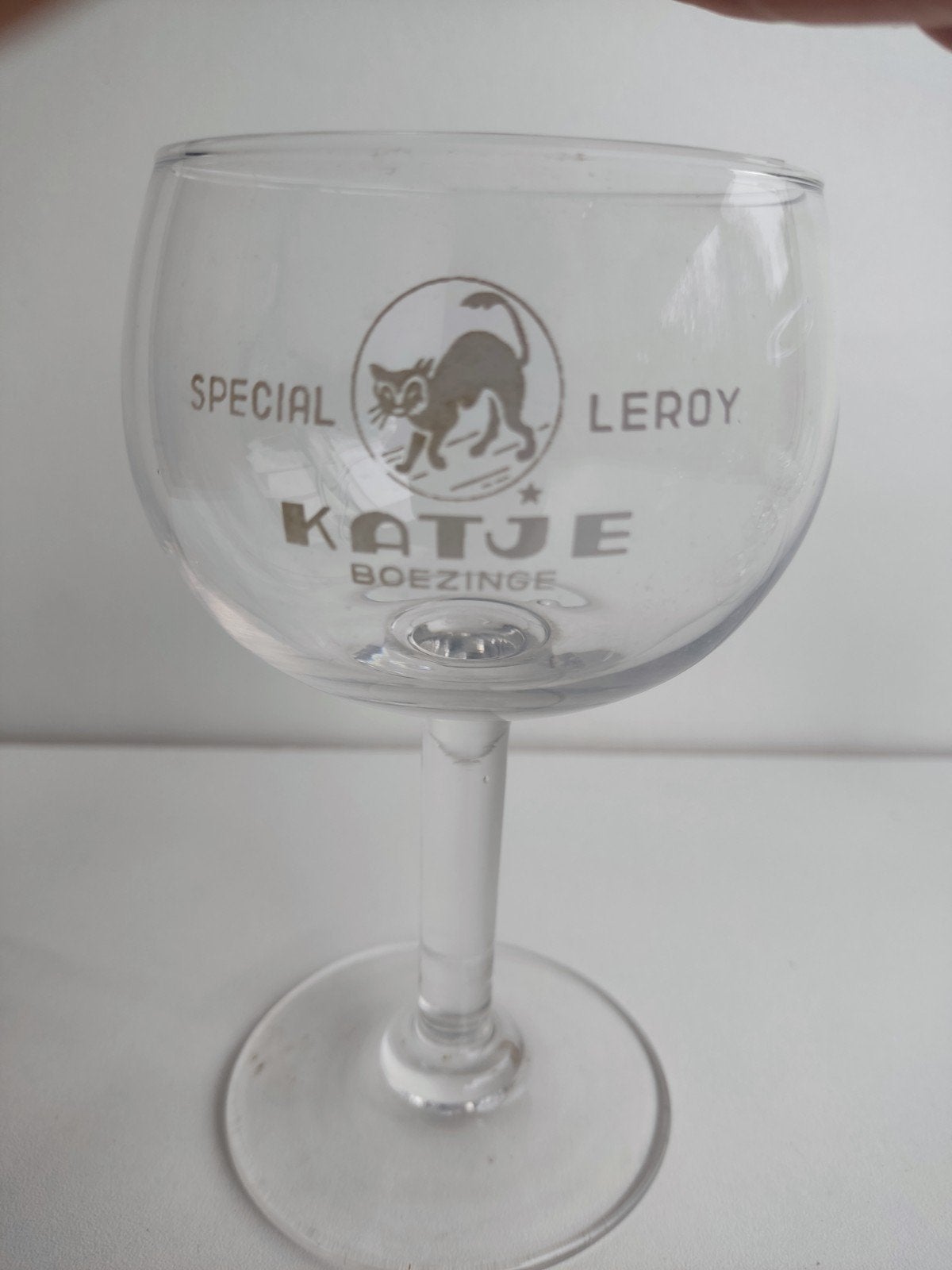 voetglas van brouwerij Leroy Katje Boezinge, Ophalen, Gebruikt, Glas of Glazen, Overige merken