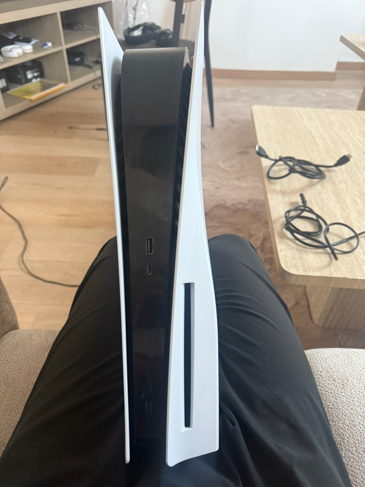 Playstation 5 slim 825go, Games en Spelcomputers, Spelcomputers | Sony PlayStation 5, Ophalen, Zo goed als nieuw, Playstation 5