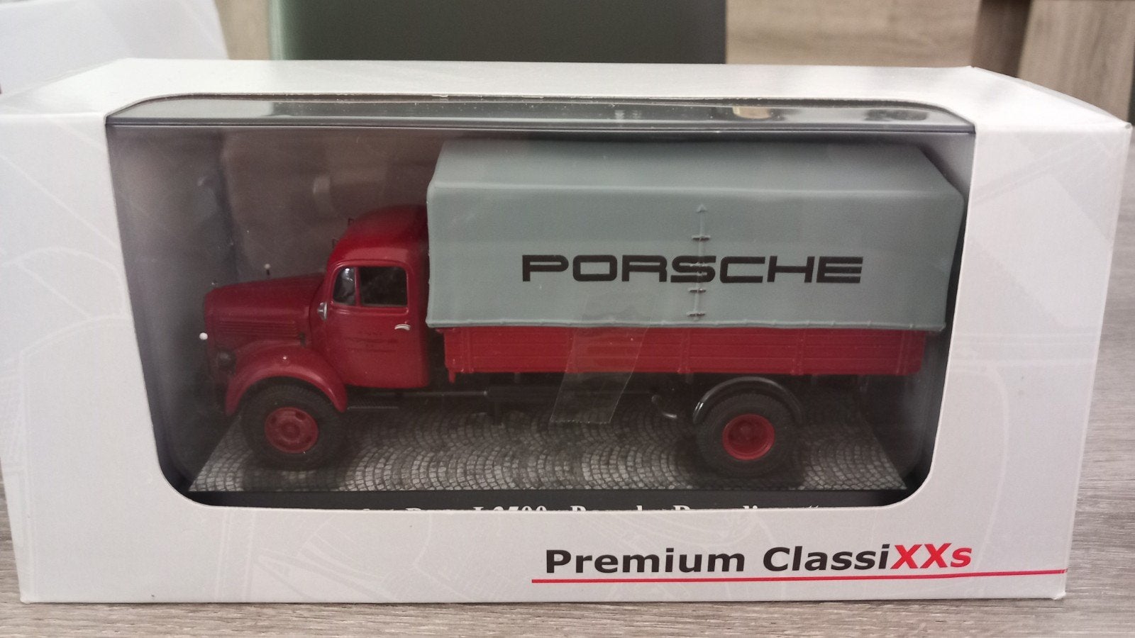 Premium ClassiXXs Mercedes L 3500 Porsche Renndienst, Enlèvement, Neuf, Bus ou Camion, Autres marques