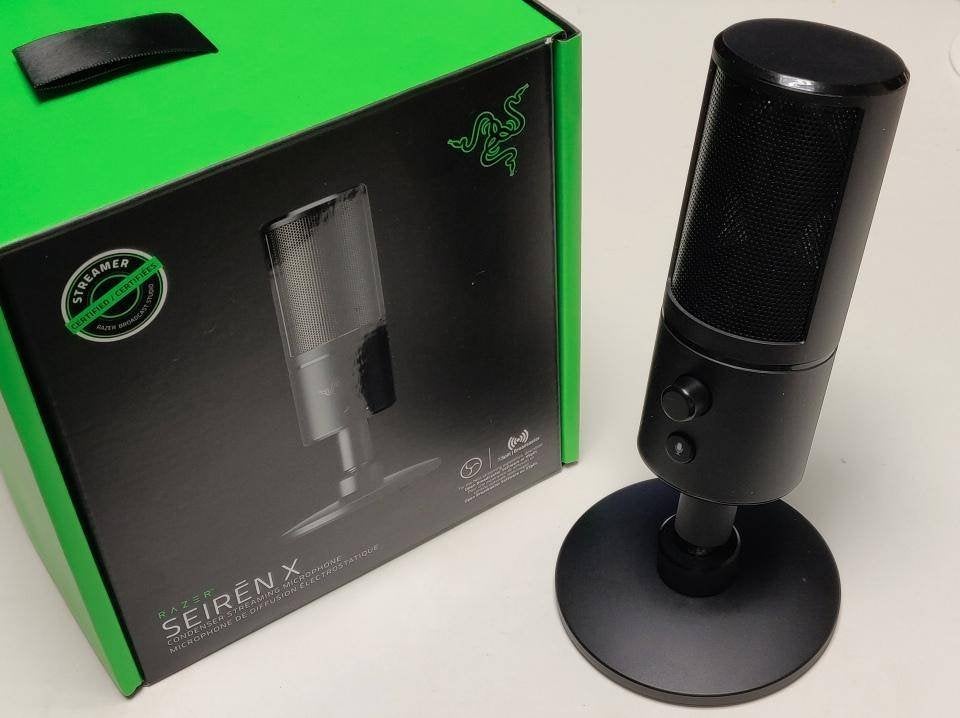 Micro Razer seiren X avec pied, Muziek en Instrumenten, Microfoons, Ophalen of Verzenden, Zo goed als nieuw, Overige typen