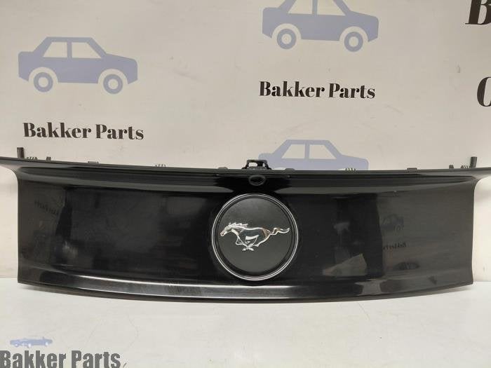 Moulure hayon d'un Ford Usa Mustang, -, 3 mois de garantie, Pièces américaines, Utilisé