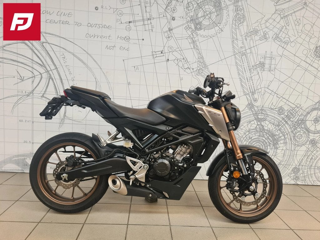 Honda CB125R (bj 2022), Motoren, Bedrijf, 125 cc, Overig, 11 kW of minder