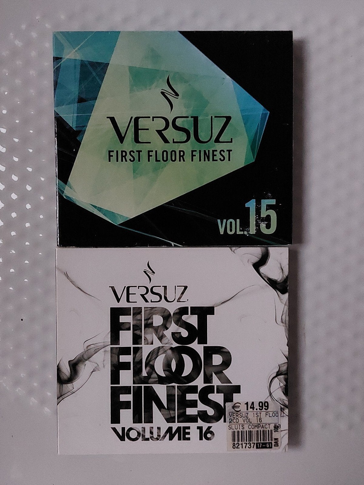 VERSUZ 15 + 16, CD & DVD, CD | Dance & House, Envoi