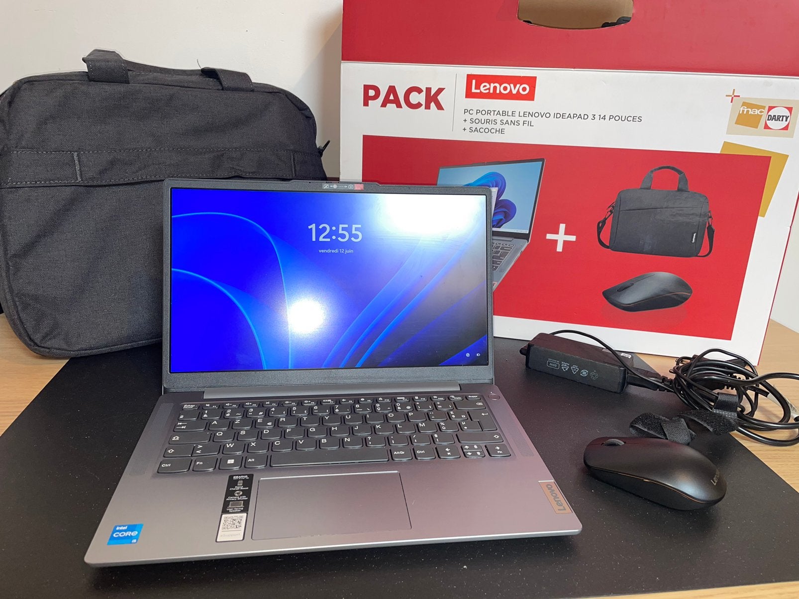 PC Lenovo IdeaPad Slim 3 14IAH8 TRÈS PEU SERVI/ souris/ étui, 14 pouces, Comme neuf, Enlèvement, SSD