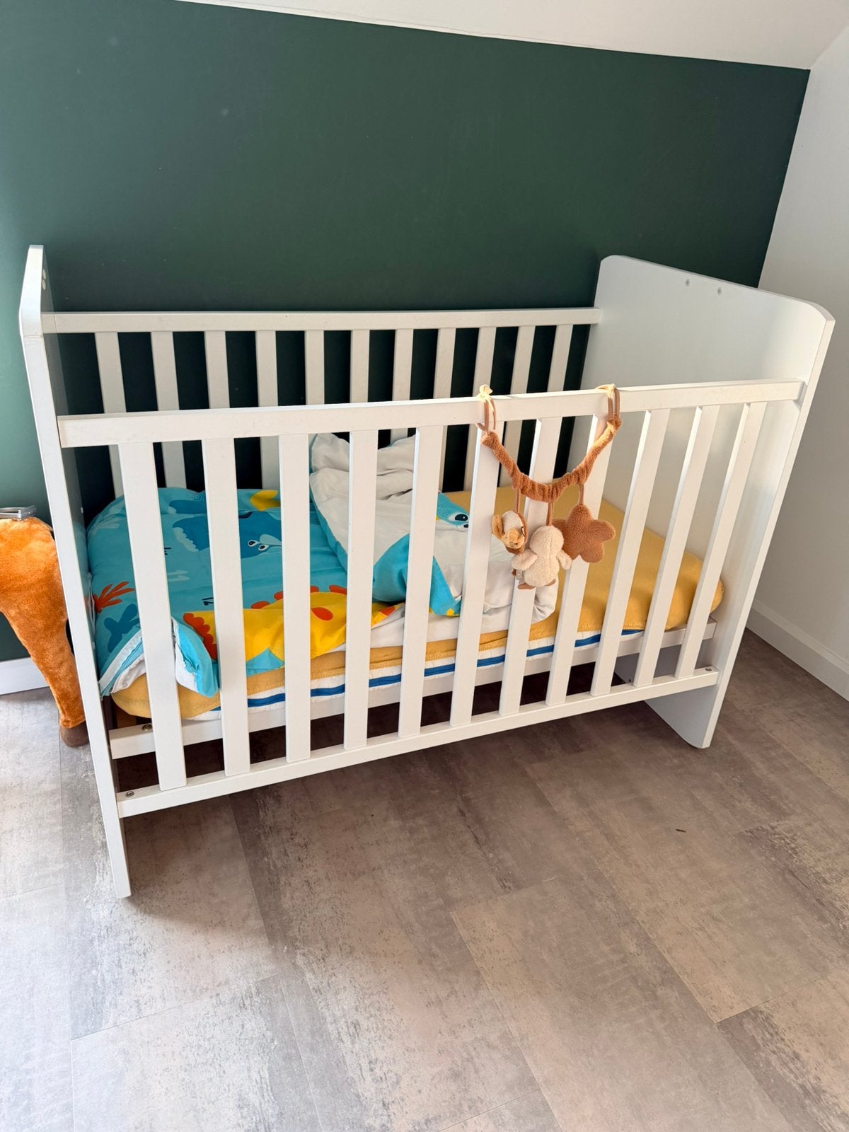 Babybed+Commode, Kinderen en Baby's, Ophalen, 70 tot 85 cm, 140 tot 160 cm, Zo goed als nieuw