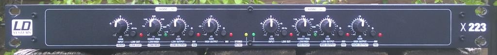 Crossover 2-weg, LD-Systems X-223, Musique & Instruments, Effets, Comme neuf, Autres types, Enlèvement ou Envoi