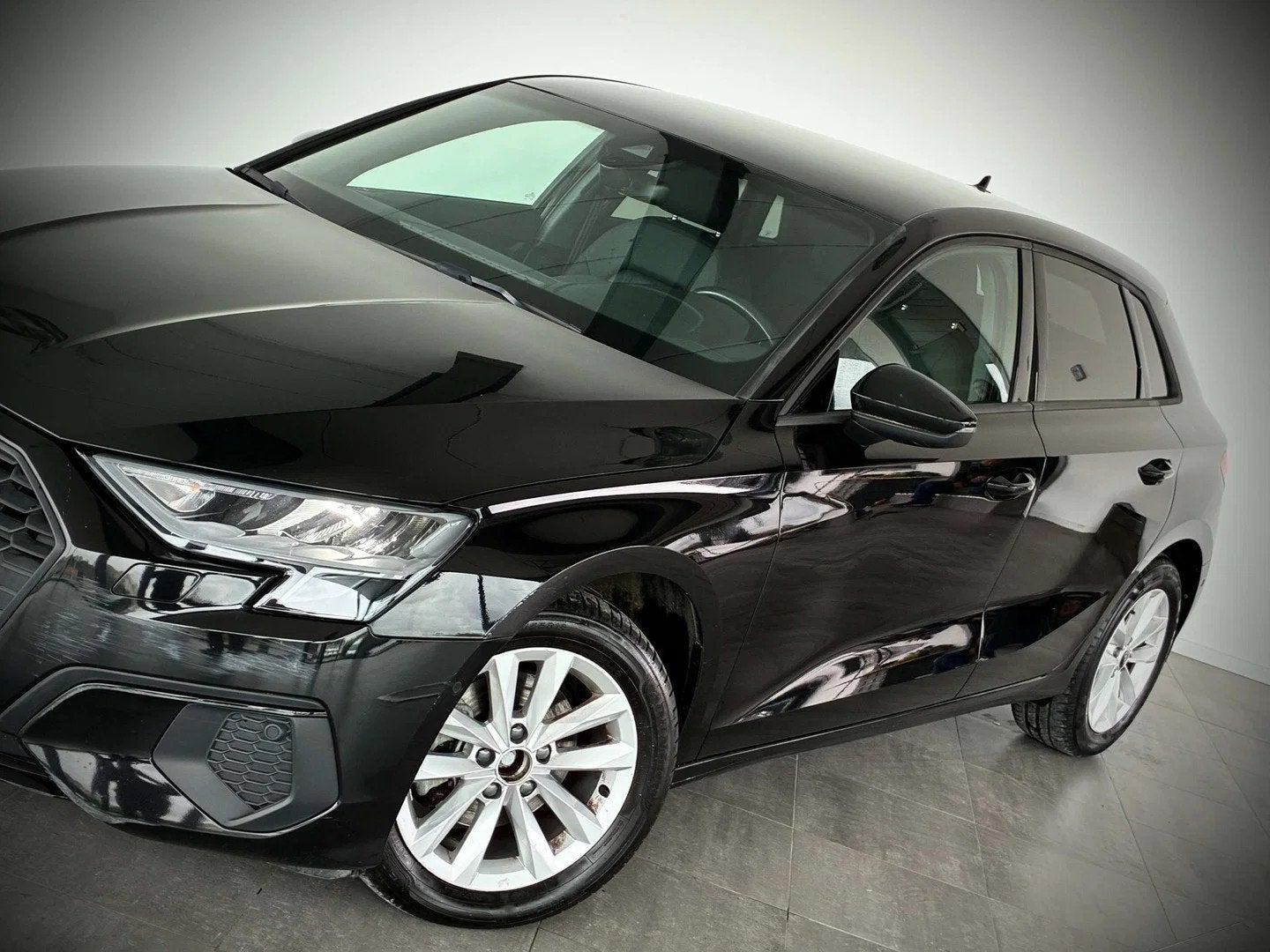 Audi A3 Sportback 30 TFSI Business S tronic-VENTE MARCHAND/E, Auto's, Automaat, Gebruikt, Zwart, Bedrijf