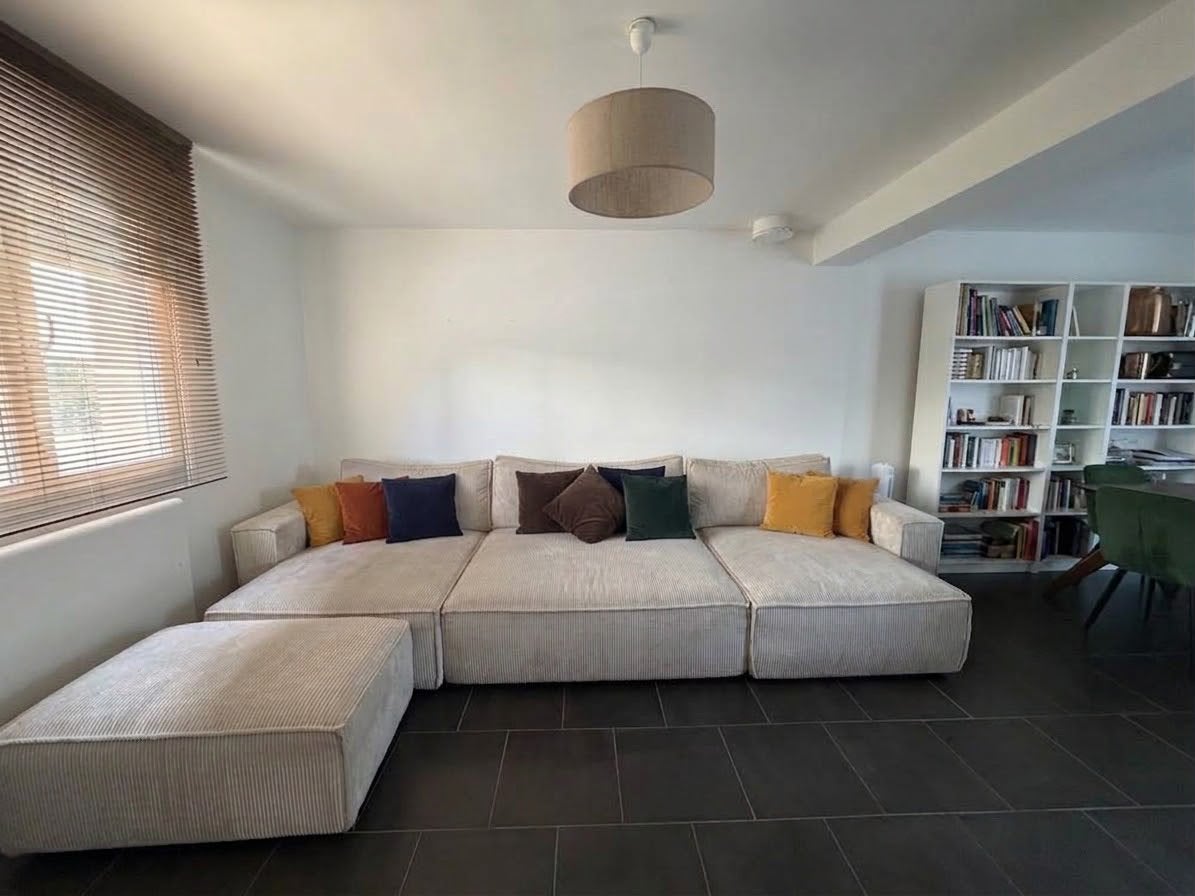 Canapé droit bobochic velour tissu avec pouf, Enlèvement, Comme neuf