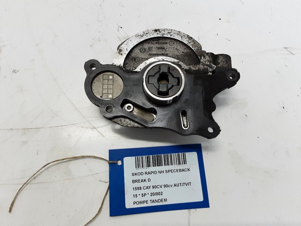 VACUUM POMPE Skoda Rapid (01-2012/03-2022) (03L145207), Mevr. I. Hauben, Utilisé, Skoda, Rue de l'Espoir 34 34
4030  GRIVEGNÉE, BE