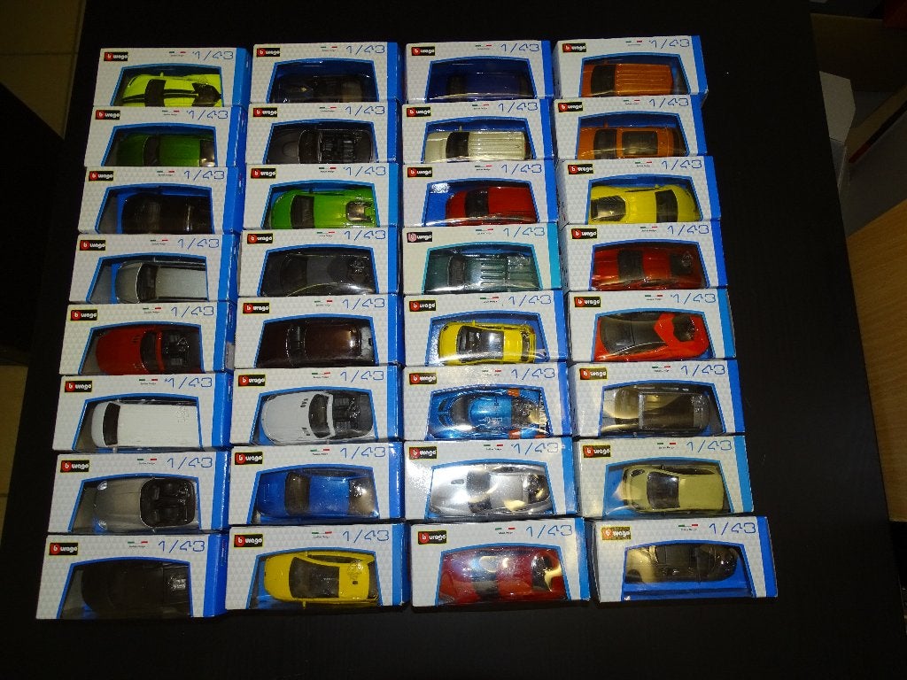 1/43 lot bburago vw mercedes fiat etc collection lot super !, Enlèvement ou Envoi, Comme neuf, Voiture, Autres marques