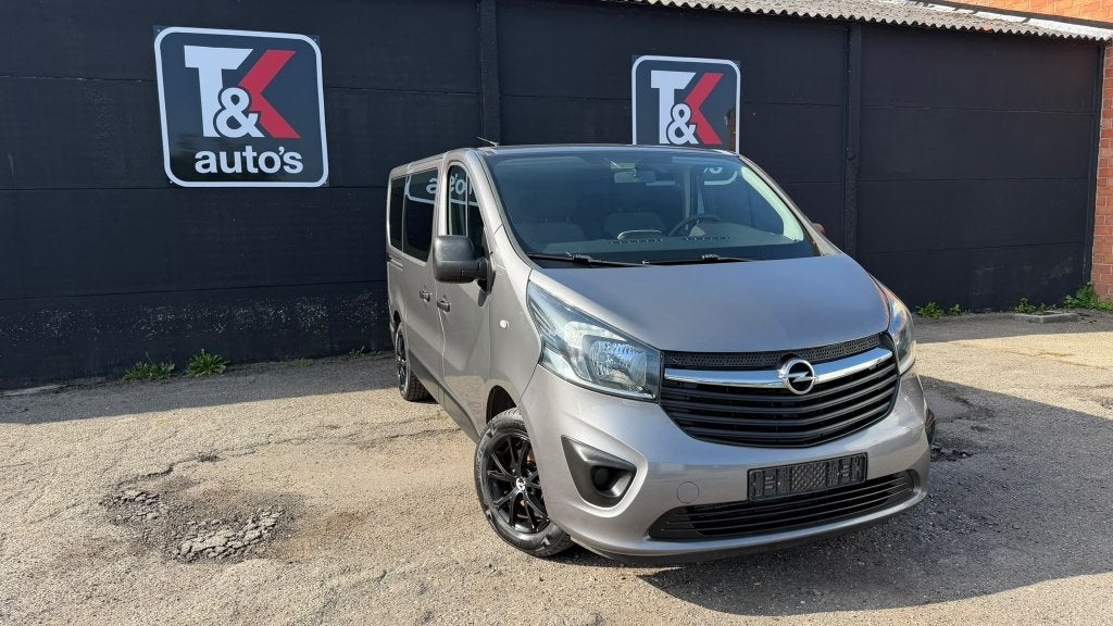 Opel Vivaro 1.6 CDTi 9 Plaats, Auto's, https://public.car-pass.be/vhr/9e851cd9-c575-4cfb-bc1f-1db2c73b8145, Vivaro, Bedrijf, Te koop