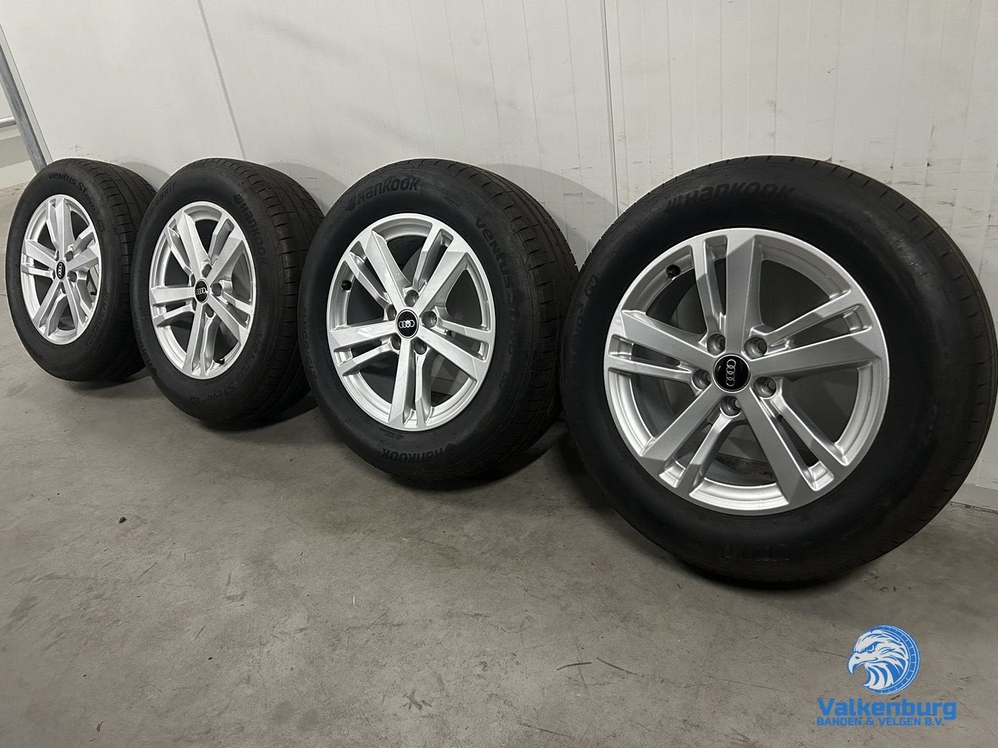 7mm! Originele Audi Q3 17 inch velgen 5x112 zomerbanden 215/, Auto-onderdelen, -, -, Banden en Velgen, 17 inch