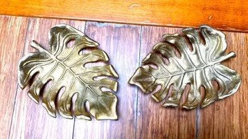 Lot de 2 beaux vide poches en forme de feuille dorée, Maison & Meubles, Enlèvement ou Envoi