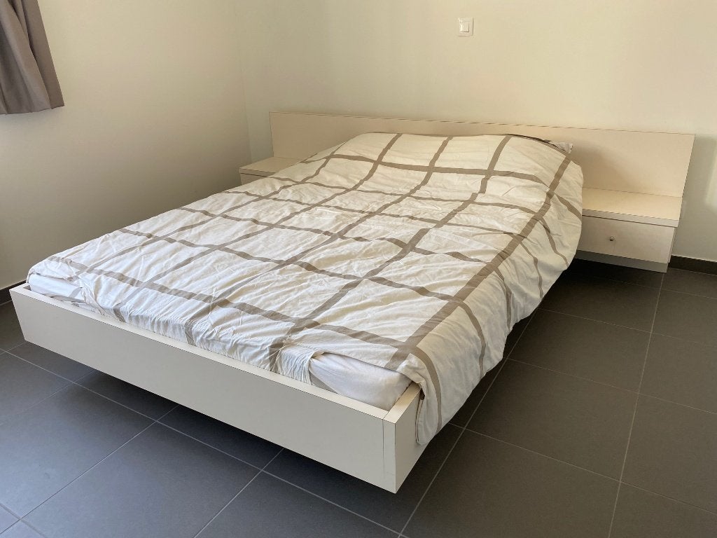 MODERN 2 PERSOONS BED MET LATTENBODEM EN MATRAS, Ophalen, Gebruikt, Tweepersoons, Overige maten