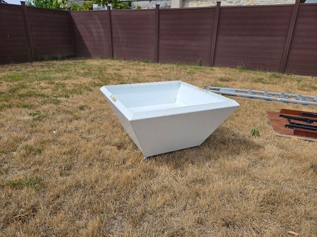 Stijlvolle witte vuurschaal, Tuin en Terras, Ophalen, Gebruikt