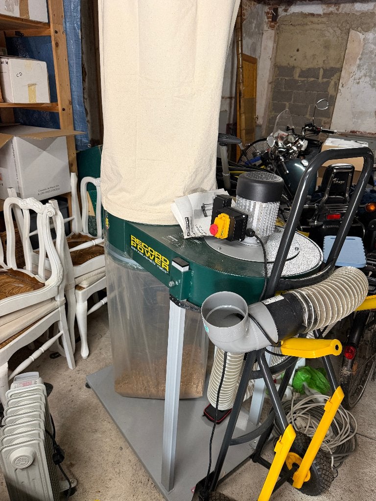 Aspirateur industriel Record Power CX3000, Bricolage & Construction, Outillage | Autres Machines, Utilisé, Enlèvement