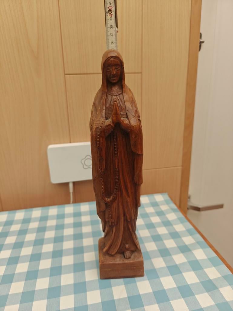 Getekend en met de hand uitgesneden Lieve vrouw, Antiek en Kunst, Antiek | Religieuze voorwerpen, Ophalen