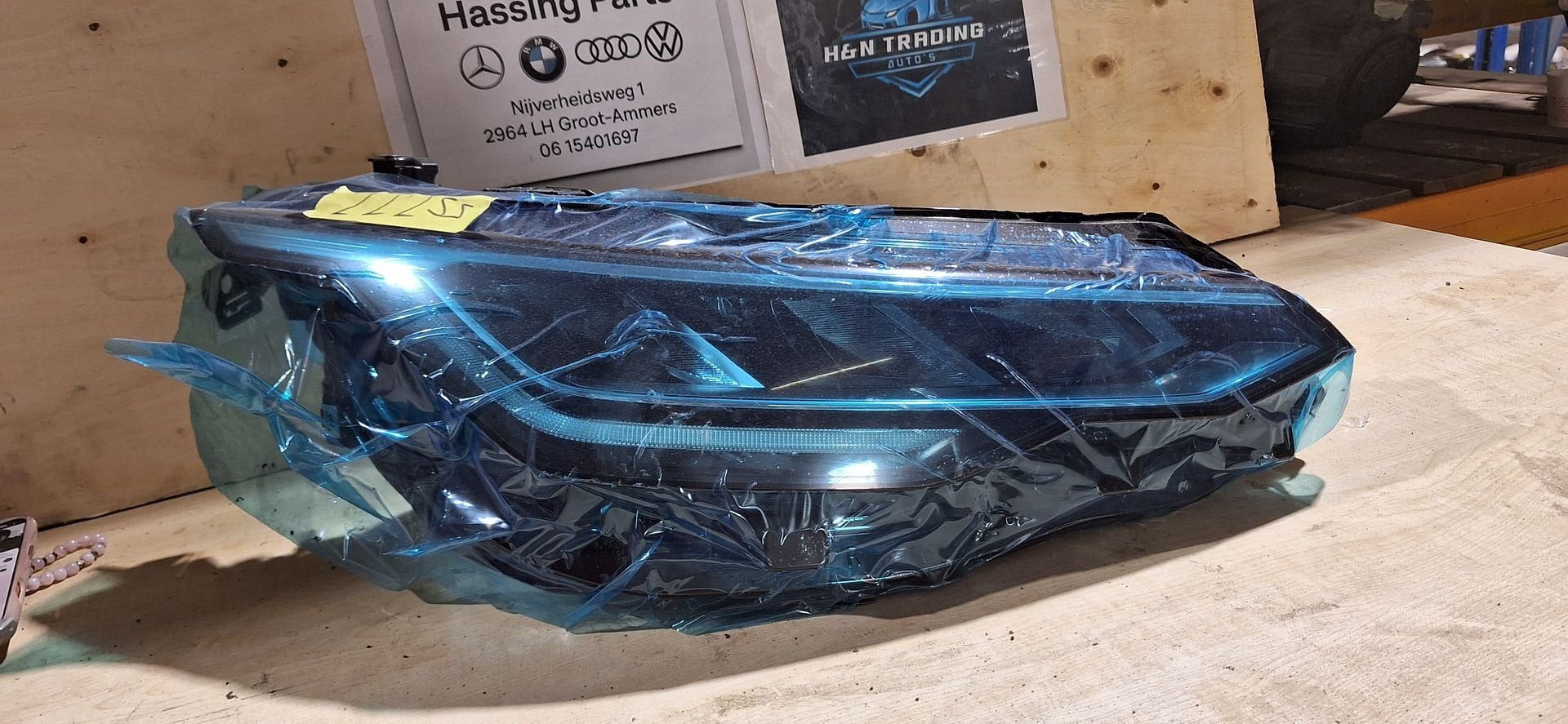 Skoda Superb B9 koplamp/koplamp 3P1941015 L991639 222SS, Enlèvement ou Envoi, -, -, -