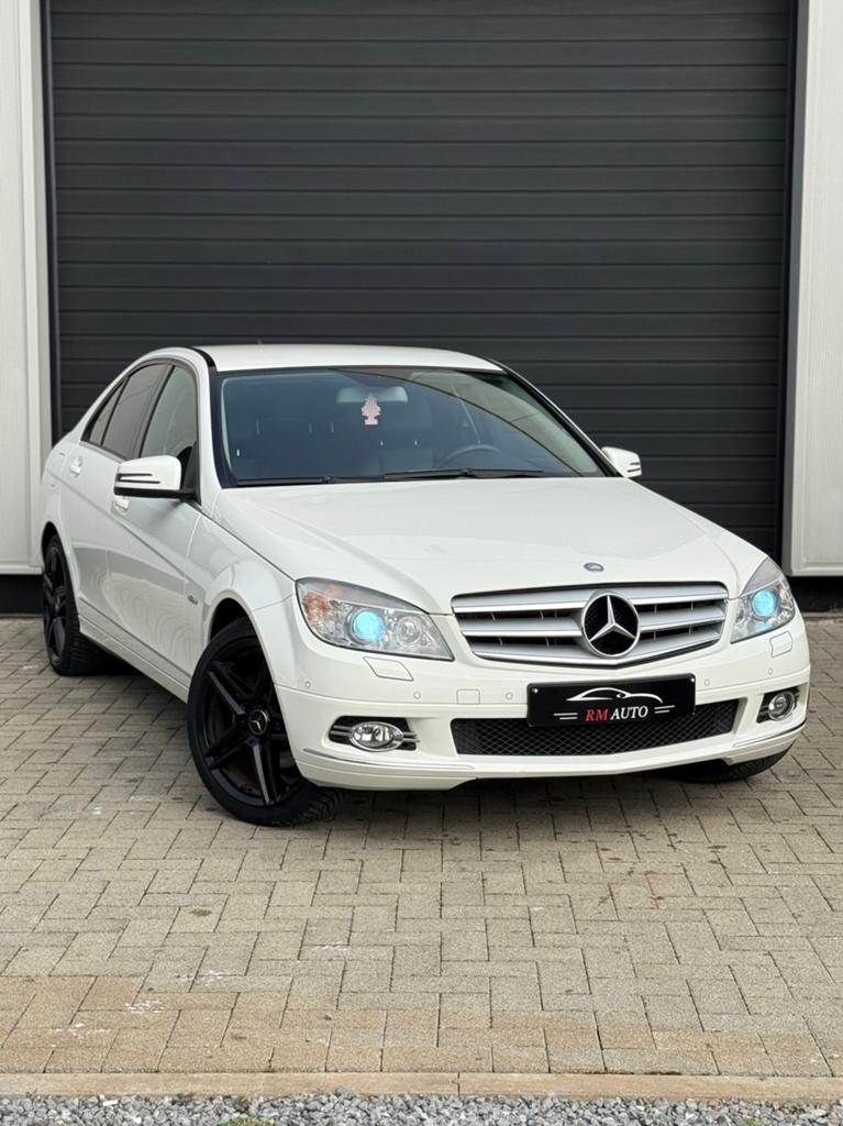 Mercedes C200 Avantgarde Essence  Kompressor, Autos, Achat, Entreprise, Boîte manuelle, 5 portes