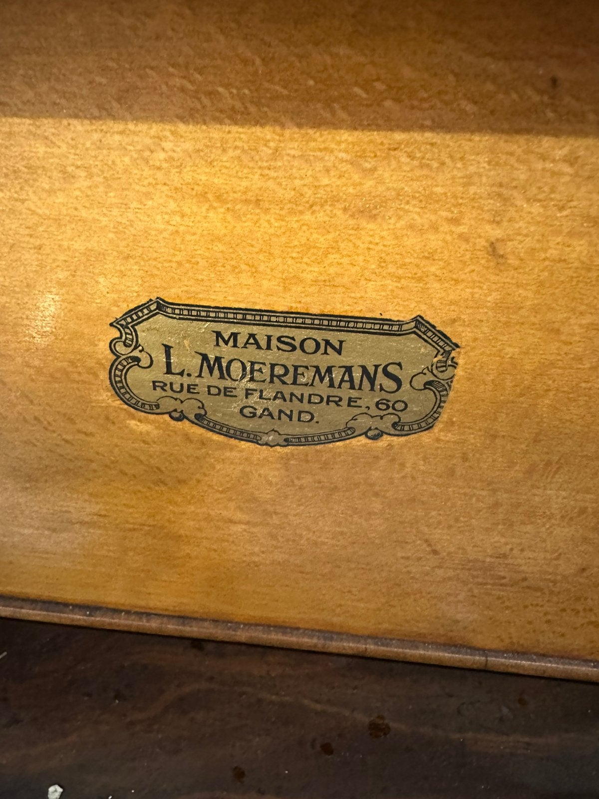 Oude plantenspeler maison l moermans, Ophalen, Platenspeler