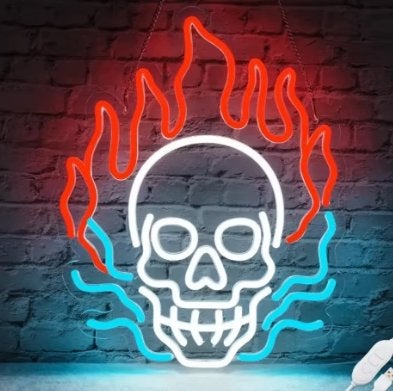 Lampe LED style néon Flaming Skull (38x30cm) Nouveau., Enlèvement ou Envoi, Neuf, Table lumineuse ou lampe (néon)