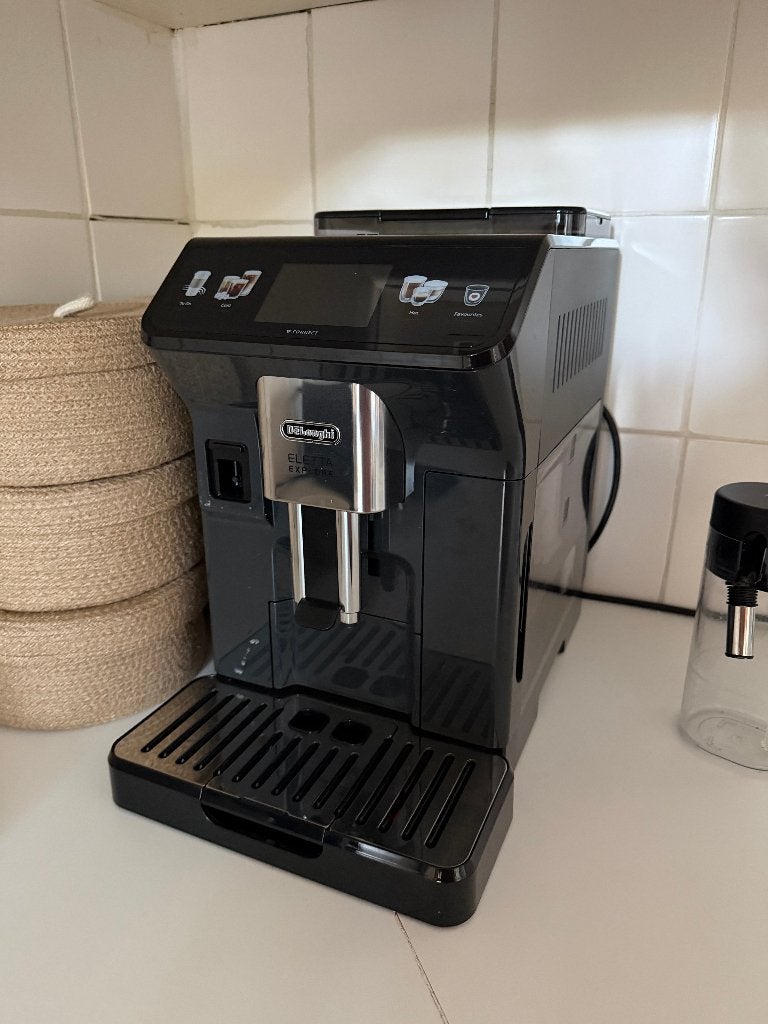 Volautomatische De’Longhi Eletta Explore ECAM450.65.G, Elektronische apparatuur, Ophalen, Koffiemachine, Zo goed als nieuw, 4 tot 10 kopjes