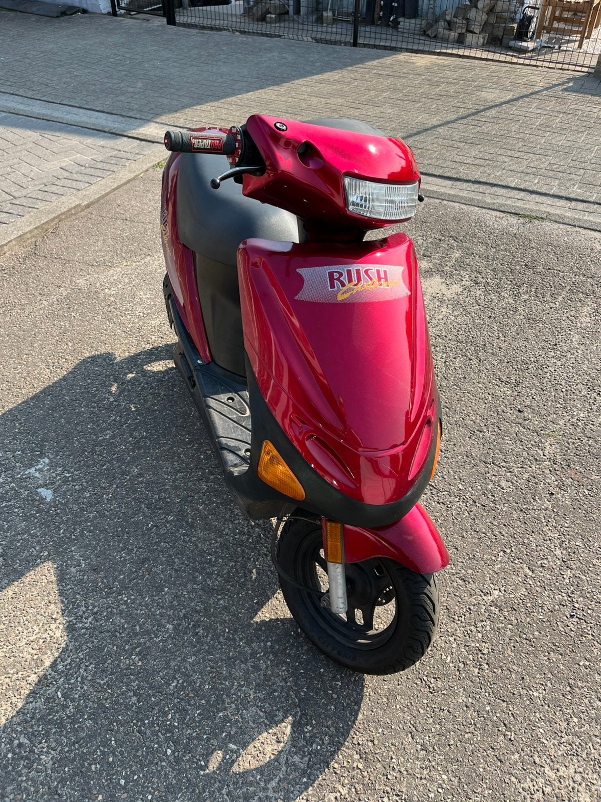 Hyosung Rush challenger, Fietsen en Brommers, Brommers | Overige merken, Ophalen, Zo goed als nieuw