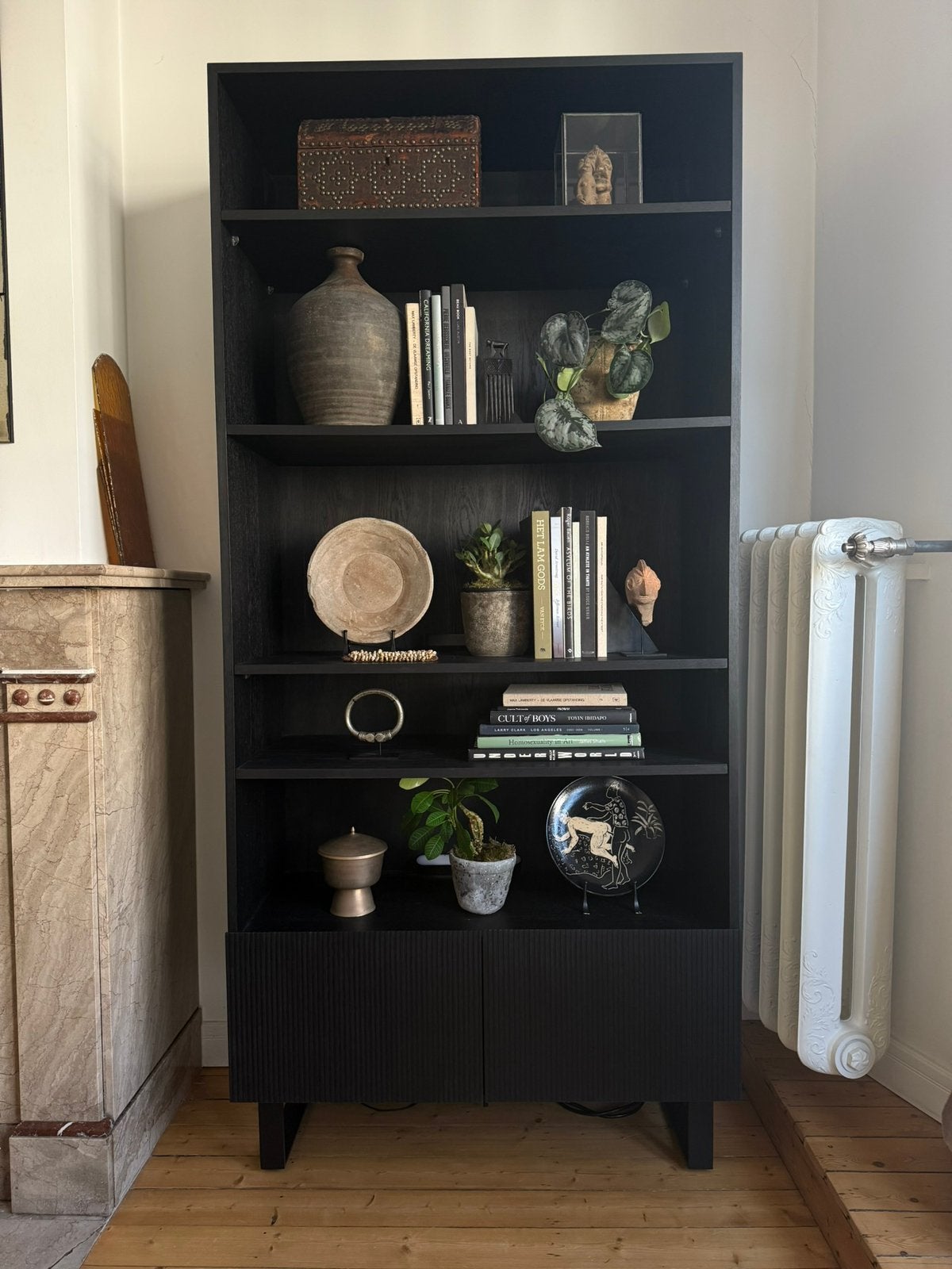GRIVOLO boekenkast 2 deur fineer/mass. EIK  B100xD45xH198, Ophalen, Met deur(en), 200 cm of meer, Eikenhout