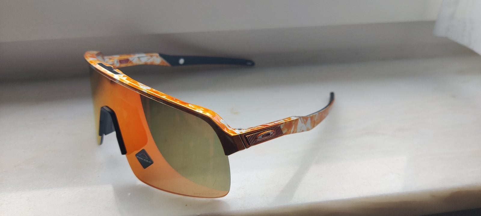Oakley Sutro Lite prizm ruby lens, Enlèvement ou Envoi, Comme neuf