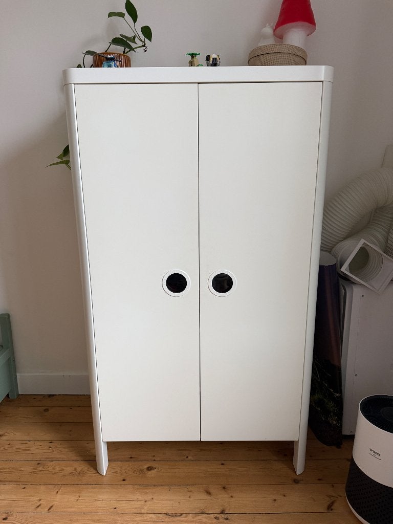 IKEA kast Busunge, Kinderen en Baby's, Kinderkamer | Commodes en Kasten, Ophalen, Gebruikt, 50 tot 70 cm, 105 cm of meer
