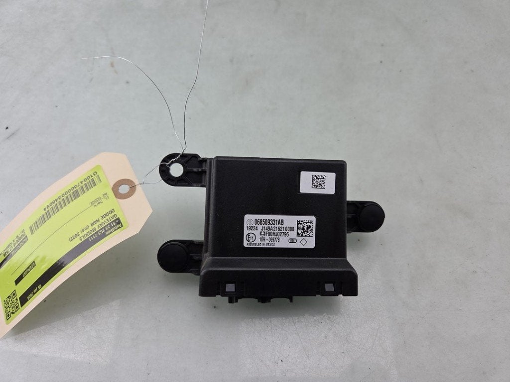 GATEWAY MODULE RAM 1500 Crew Cab (DS) (01-2010/12-2018), Taurusavenue 1
2132 LS  Hoofddorp, NL, Webaccessibility@stellantis.com