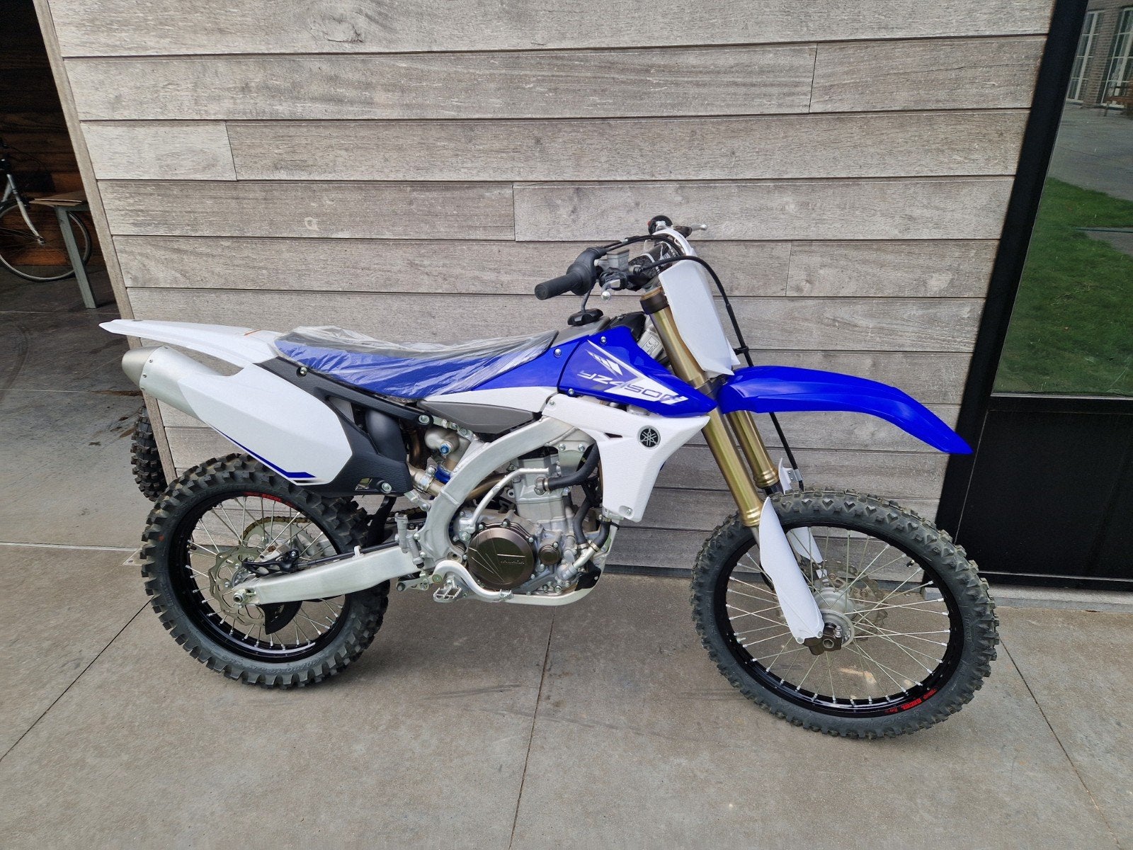 Nieuwe 2013 Yamaha YZ450F, Fietsen en Brommers, Brommers | Crossbrommers, 5 versnellingen, Ophalen, 450 cc, Nieuw