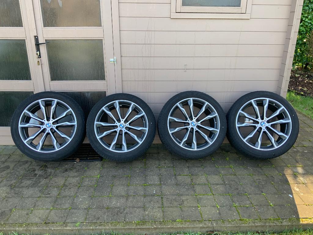 COMPLETE VELGEN VOOR BMW X3 GO1 EN BMW X4 GO2, Ophalen, Gebruikt, 275 mm, Band(en)
