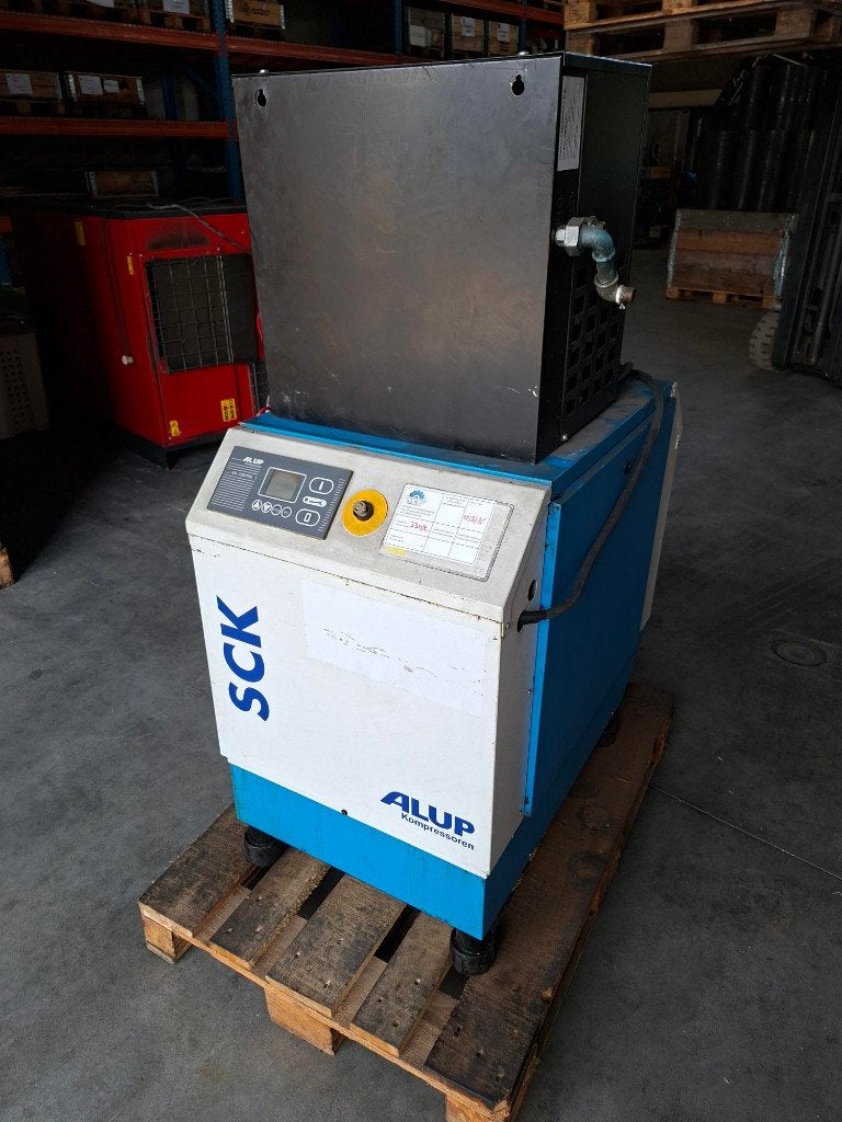 Alup Schroefcompressor+koeldroger, Ophalen, Gebruikt, 6 tot 10 bar