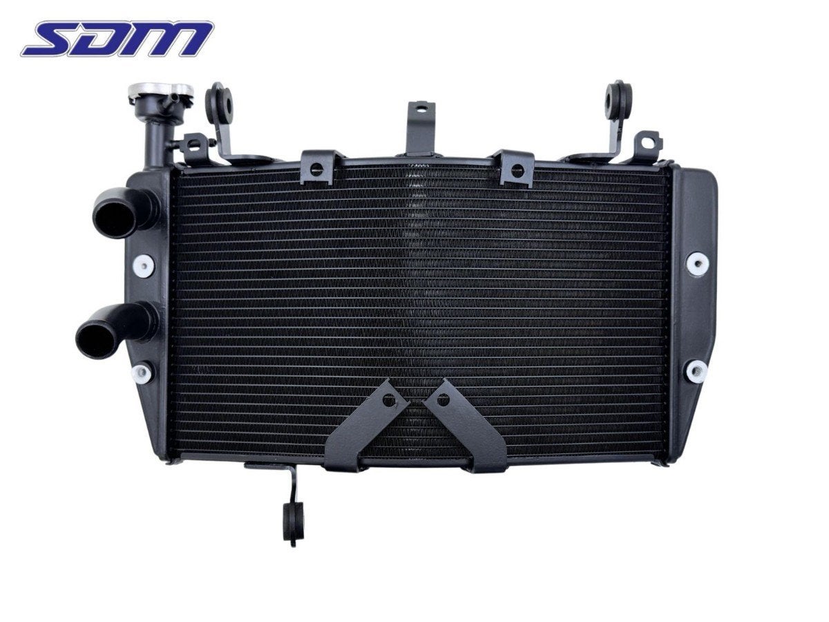 RADIATEUR Ducati Supersport 936 S (54841021A), Motoren, Dhr. S. di Majo, Nieuw, Info@cama-motorparts.nl, P.J. Troelstraweg 8 8
3144 CX  MAASSLUIS, NL