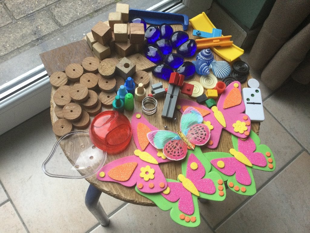 LOT D'ACCESSOIRES POUR BRICOLAGES- CREATIONS...., Enlèvement ou Envoi