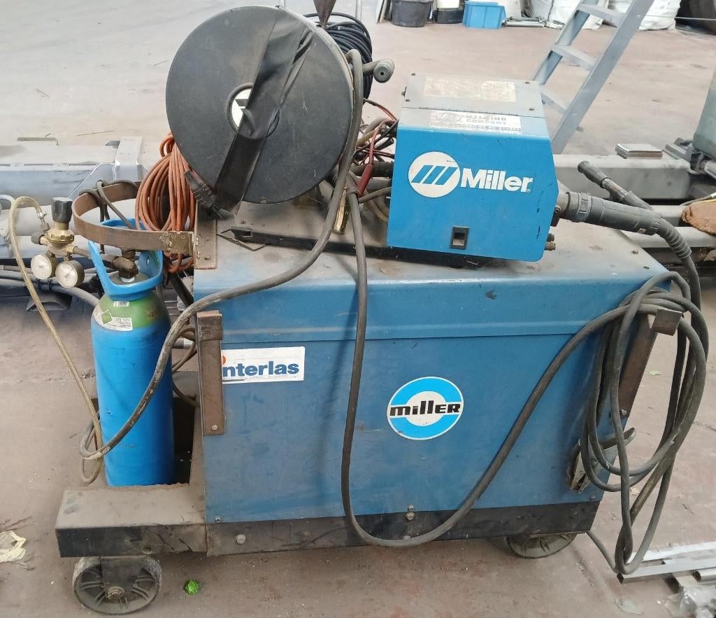 lastoestel / lasapparaat Miller 20 series 24V, Doe-het-zelf en Bouw, Gereedschap | Lasapparaten, Ophalen, Gebruikt, 250 ampère