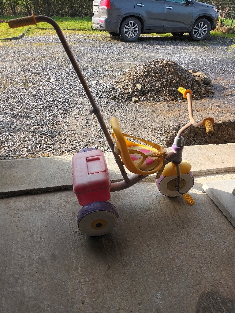 Tricycle, Enlèvement, Tige de poussée