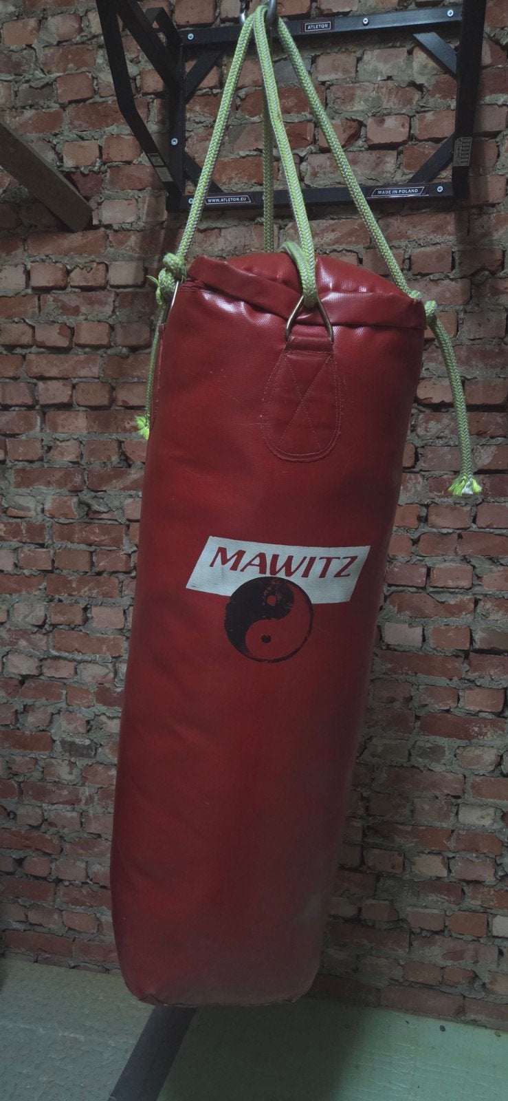 Sac de boxe Mawitz, Enlèvement, Sac de boxe