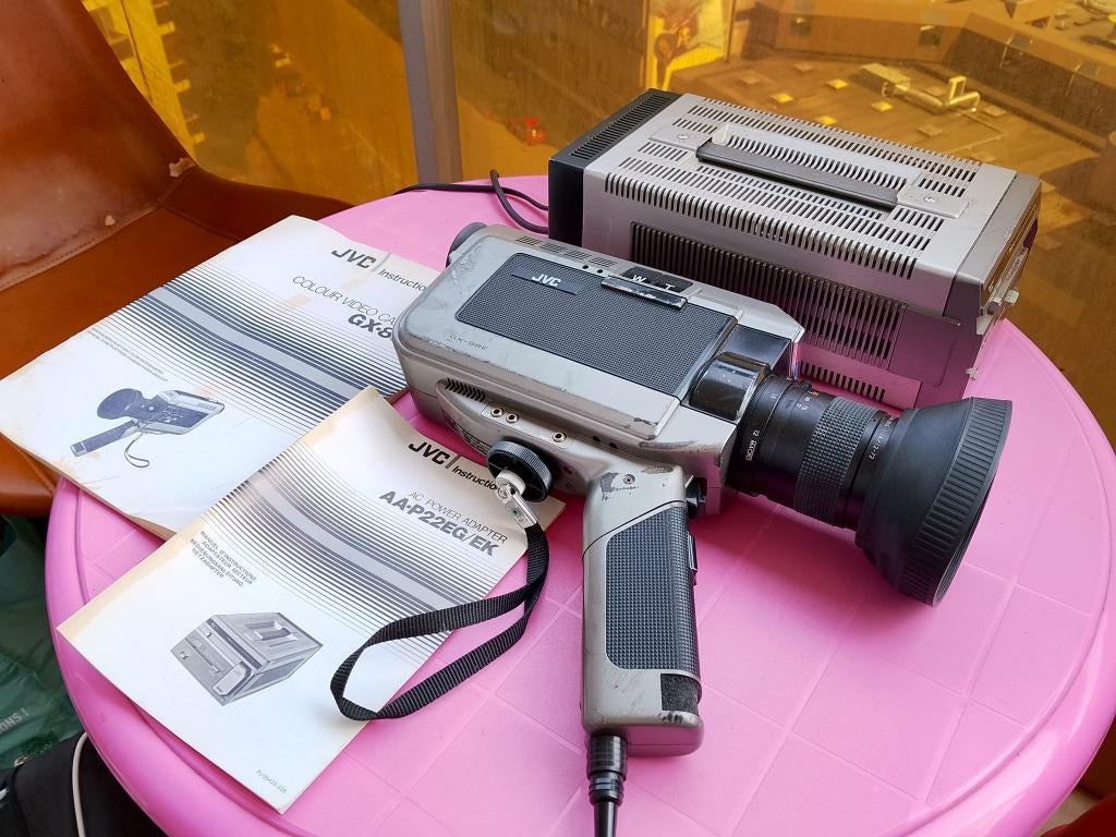 CAMESCOPE VINTAGE CAMCORDER MOVIE CAMERA JVC GX-88E, Enlèvement, Autres types, Caméra