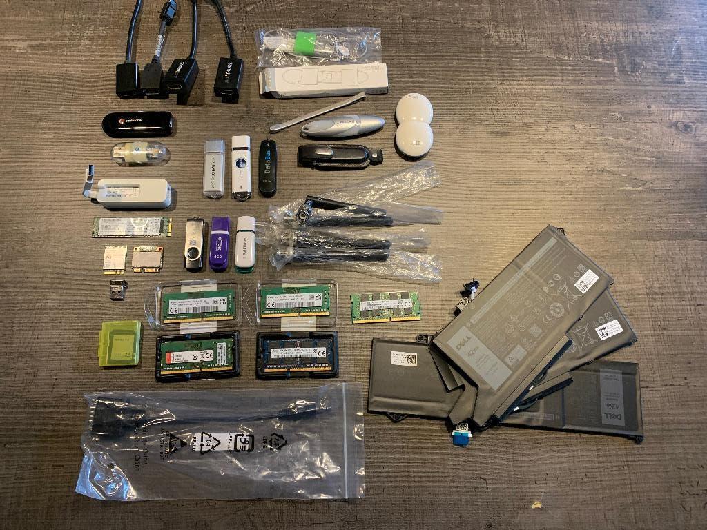 IT Lot, Envoi, Utilisé, Laptop, USB