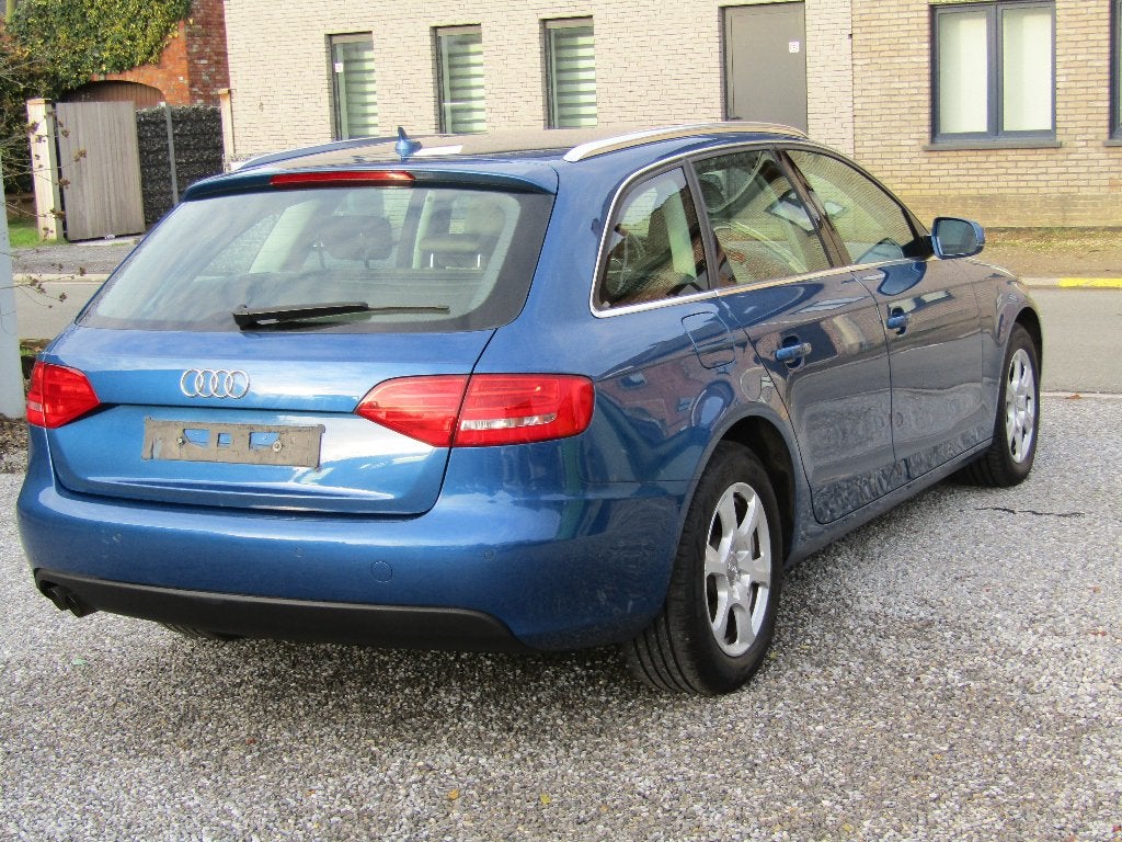 Audi A4 2.0 TDI Automaat, Auto's, Euro 5, Stof, Zwart, 4 cilinders