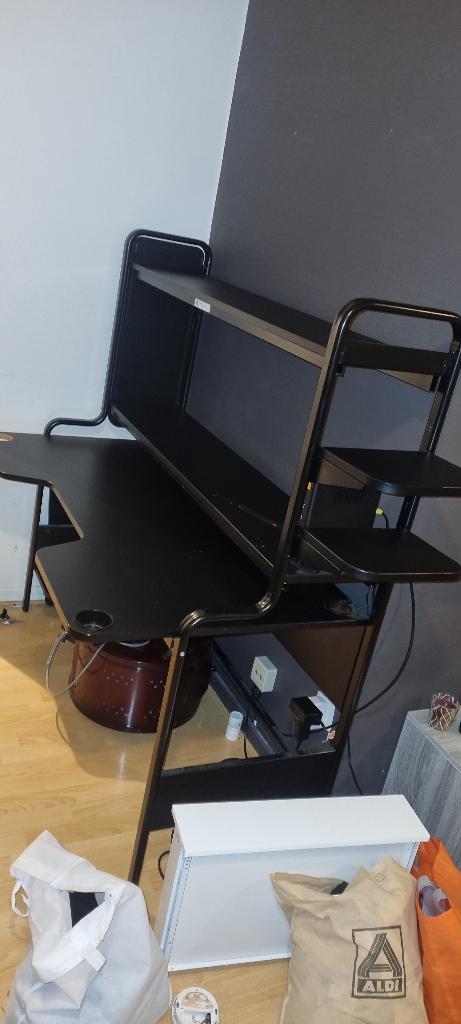 Bureau, Bureau d'ordinateur, 132 cm, Comme neuf, Démontable
