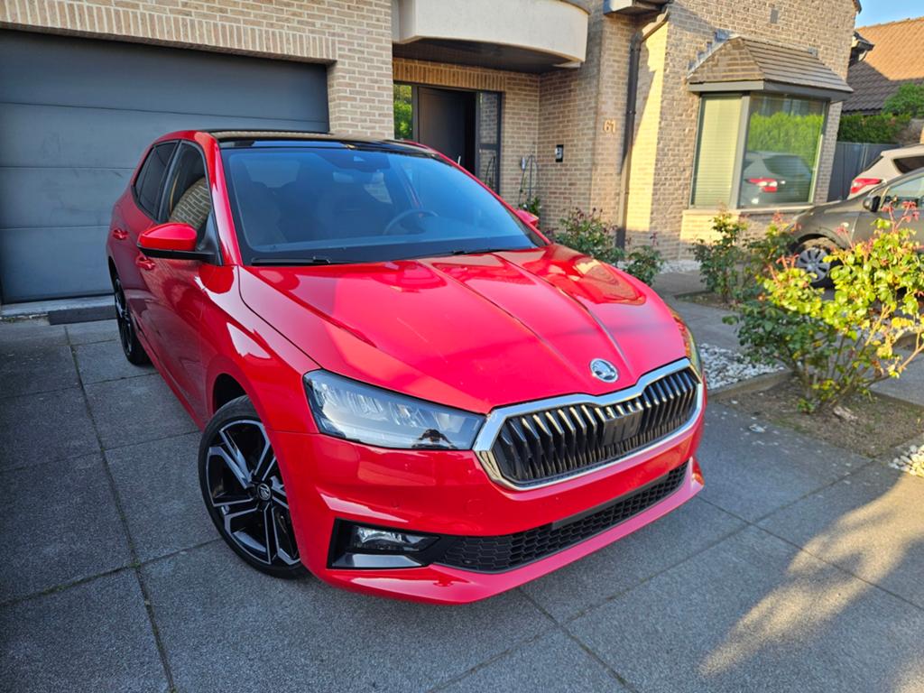 Skoda Fabia 1.0 TSI -DSG / SPORT PACK - ** FULL OPTIONS **, Auto's, Automaat, Stof, Euro 6, Bedrijf