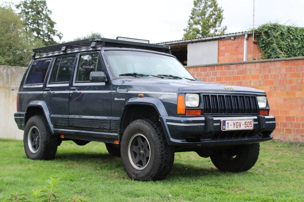 Jeep Cherokee XJ 4.0 "Performance by BBS" uit 1992, Auto's, Automaat, 4000 cc, 5 zetels, Vierwielaandrijving